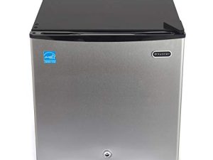 Whynter CUF-112SS 1.1 cu. ft. Energy Star Upright Lock-Stainless Steel Freezer