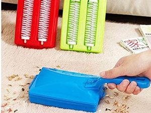 Pinicecore Carpet Table Brush Plastic Double Brush Handheld Sweeper Crumb Dirt Cleaner Roller Tool Home Cleaning Brushes Random Color